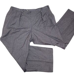 Gray Men's 40 x 28 Professional Pleated Formal Dress Pants made w/ Soft Material